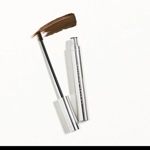4/25 bundle item. Belle En Argent Brow Gel In Med Brown!
